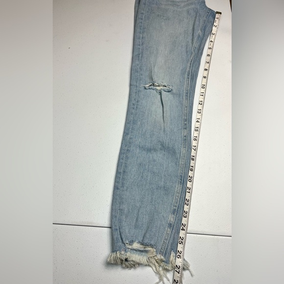 Zara Light Washed Mid Rise Distressed Raw Hem Stretch Skinny Jeans Size 6 - Picture 10 of 11